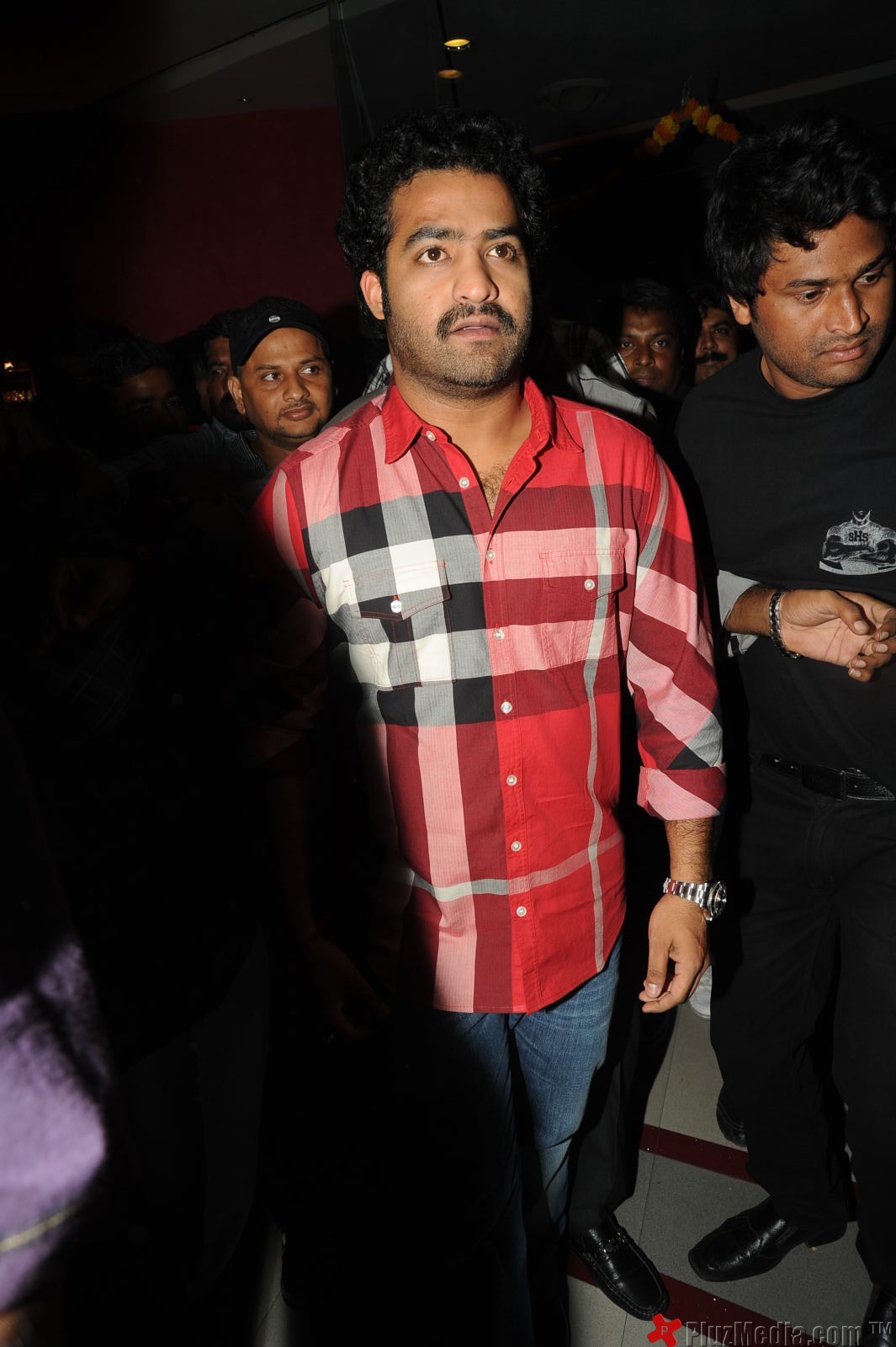 Jr NTR at Oosaravelli Specital Show - Pictures | Picture 96368